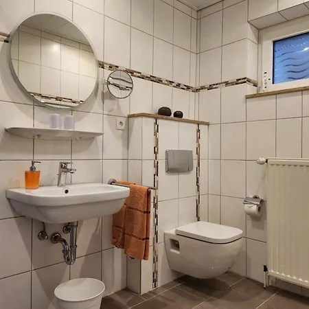 Haus Nietmann Kleine Gemuetliche Mit Modernen Akzenten Apartment *